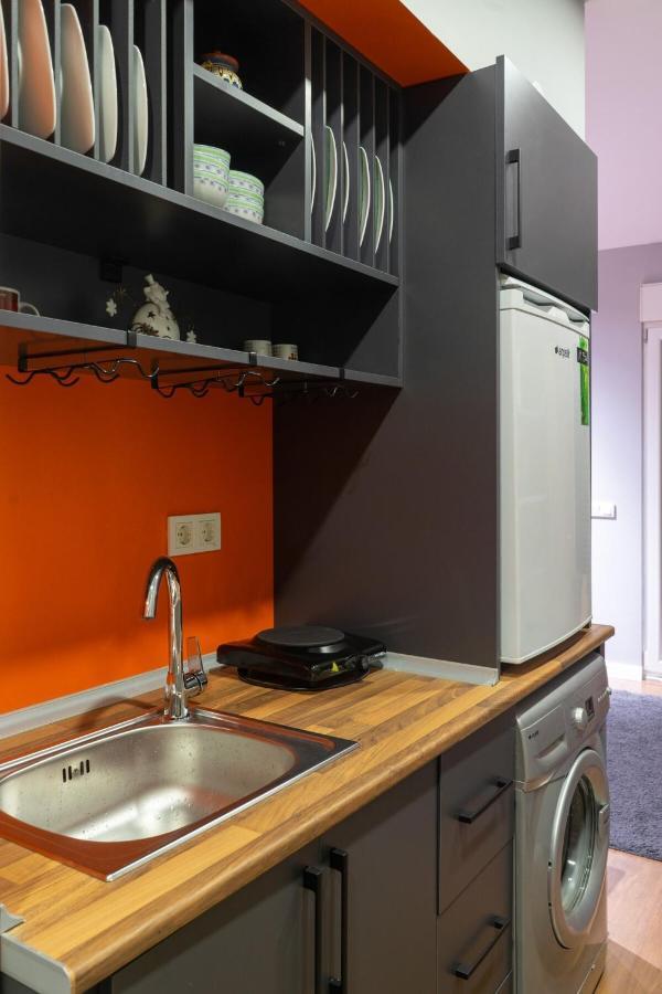 Cosy Flat With A Garden In Central Kadikoy Istanbul Exterior photo